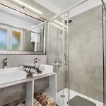 Appartement Sabina 2, *