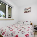 Sabina 2, Appartement *